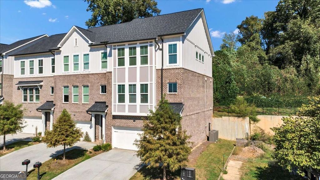 237 W Marietta Street, Canton, GA 30114 — photo 3