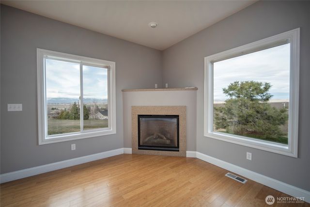 480 Edgemont Loop Road, Ellensburg, WA 98926