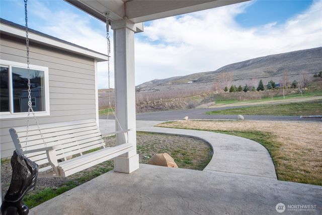 480 Edgemont Loop Road, Ellensburg, WA 98926