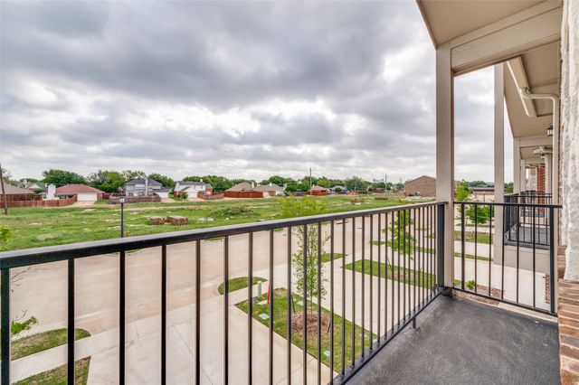 5609 Woodlands Drive, The Colony, TX 75056