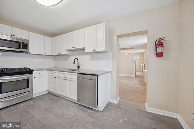 45 S SYCAMORE AVE, Clifton Heights, PA 19018