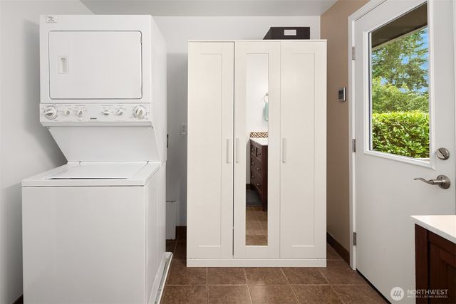 23318 3rd Place W, Bothell, WA 98021