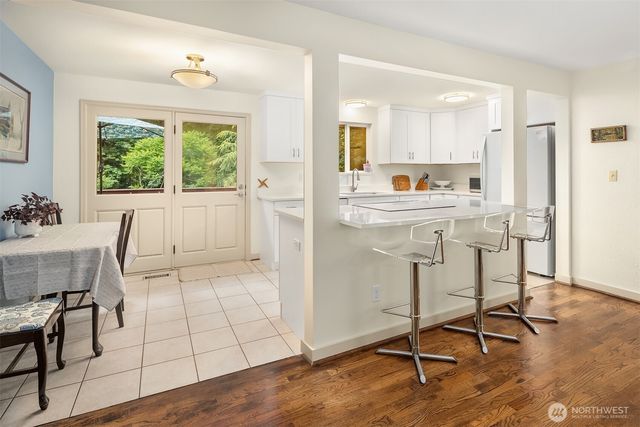 23318 3rd Place W, Bothell, WA 98021