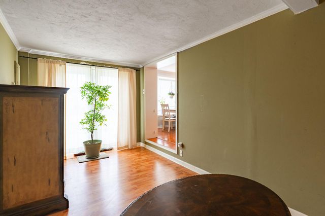 464 N TYSON AVE, Glenside, PA 19038