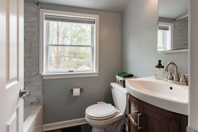 464 N TYSON AVE, Glenside, PA 19038