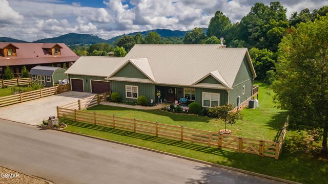 3446 Cove Meadows Drive, Sevierville, TN 37862
