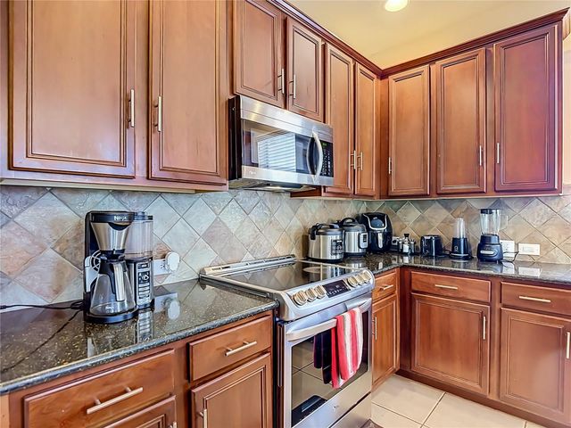 8511 NORTHTON GROVES BOULEVARD, Odessa, FL 33556