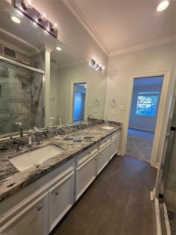 1714 Roy Street, Houston, TX 77007