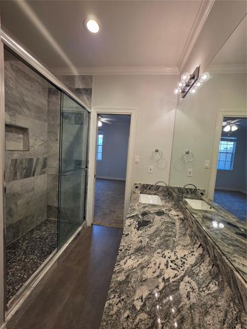 1714 Roy Street, Houston, TX 77007