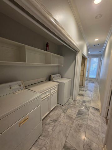 1714 Roy Street, Houston, TX 77007