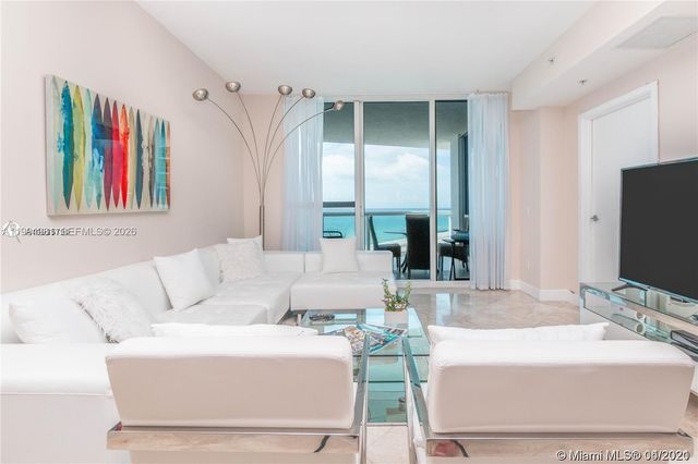 3801 Collins Ave 1102, Miami Beach, FL 33140