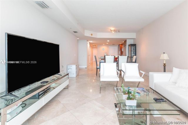 3801 Collins Ave 1102, Miami Beach, FL 33140