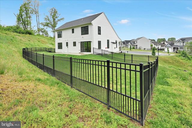 528 DARLINGTON AVE, Jonestown, PA 17038