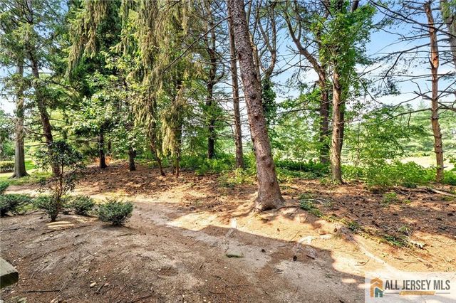 1510 Ravens Crest Drive, Plainsboro, NJ 08536