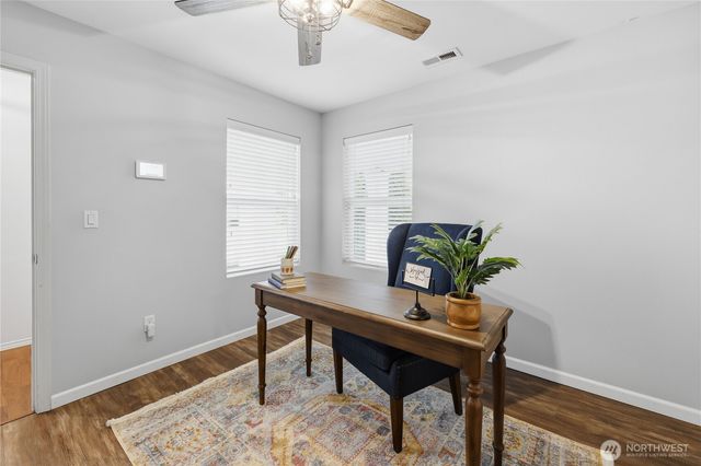 2731 SW Jabirin Way, Port Orchard, WA 98367