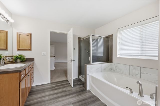 2731 SW Jabirin Way, Port Orchard, WA 98367