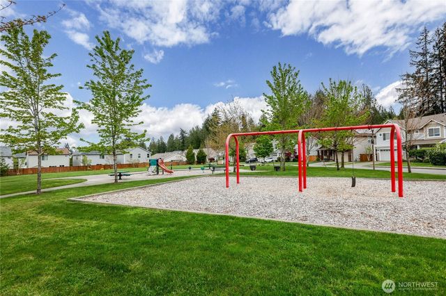 2731 SW Jabirin Way, Port Orchard, WA 98367