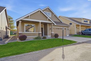 7902 W 21st Avenue, Kennewick, WA 99338