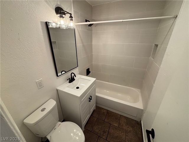 239 West Philadelphia Avenue 6, Las Vegas, NV 89102