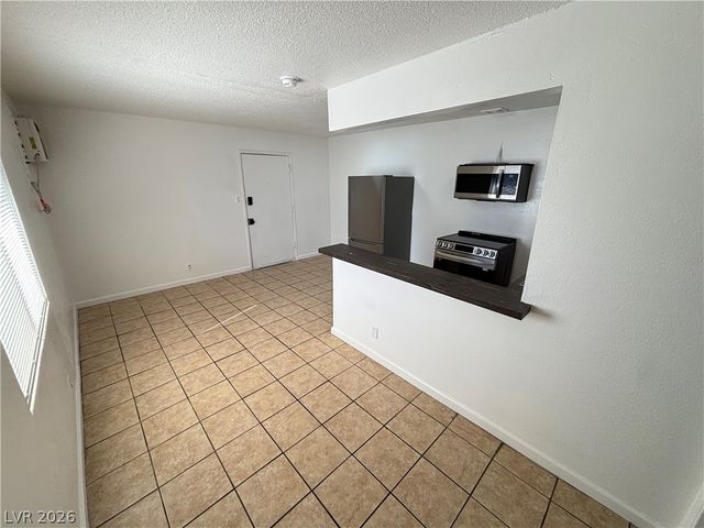 239 West Philadelphia Avenue 6, Las Vegas, NV 89102