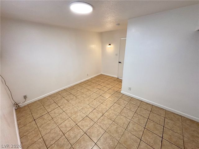 239 West Philadelphia Avenue 6, Las Vegas, NV 89102