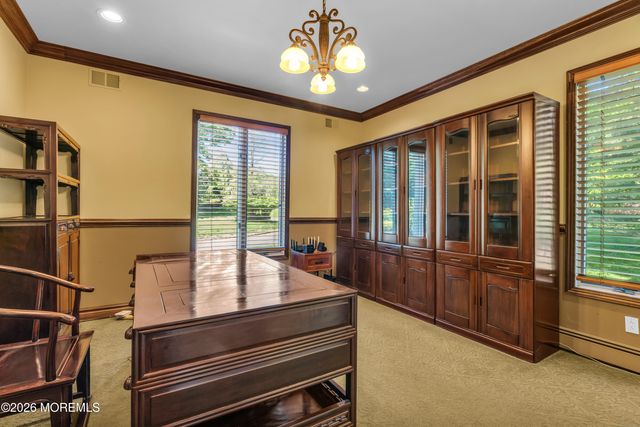 427 Fawns Run, Morganville, NJ 07751
