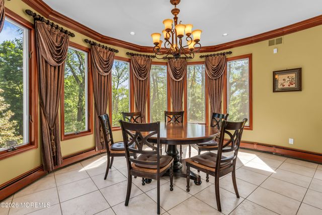 427 Fawns Run, Morganville, NJ 07751