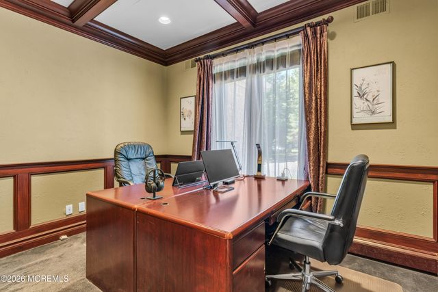 427 Fawns Run, Morganville, NJ 07751