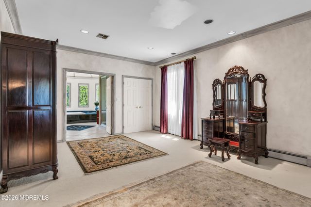 427 Fawns Run, Morganville, NJ 07751