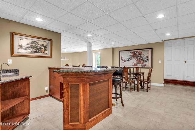 427 Fawns Run, Morganville, NJ 07751