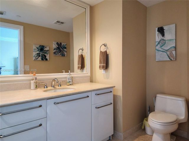 3101 S Ocean Dr 1106, Hollywood, FL 33019