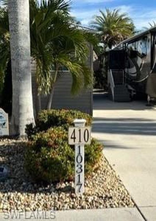 10317 Prairie Iris TRL, FORT MYERS, FL 33905 — exterior