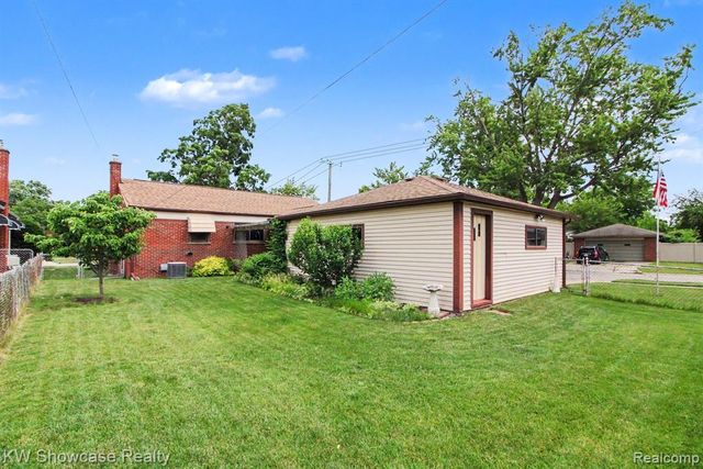 29115 Westfield Street, Livonia, MI 48150