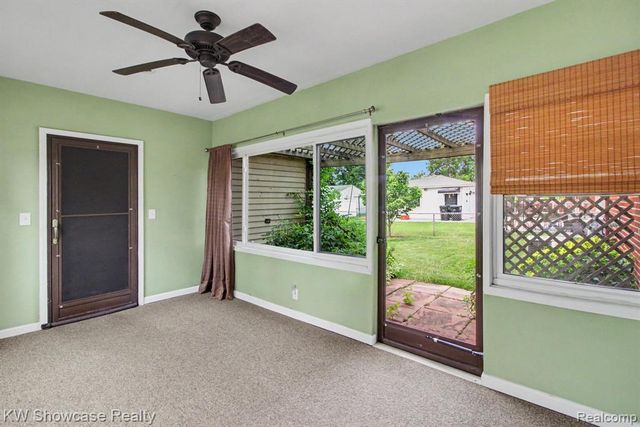 29115 Westfield Street, Livonia, MI 48150