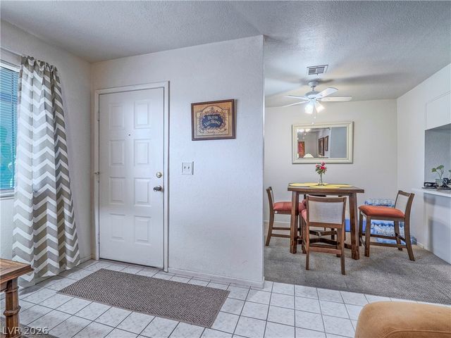 5921 Smoke Ranch Road C, Las Vegas, NV 89108