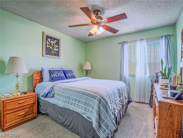 5921 Smoke Ranch Road C, Las Vegas, NV 89108