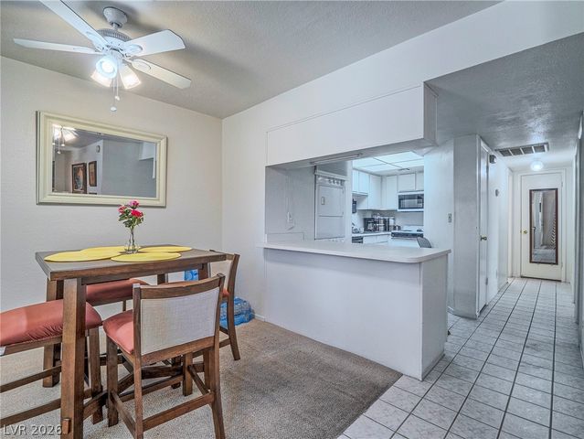 5921 Smoke Ranch Road C, Las Vegas, NV 89108