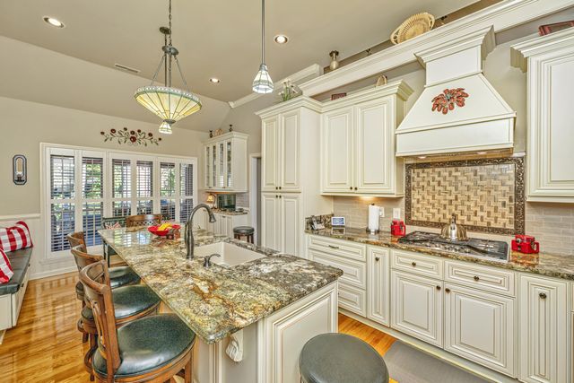 8700 Laurel Grove Lane, Charleston, SC 29420