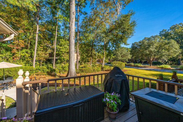 8700 Laurel Grove Lane, Charleston, SC 29420