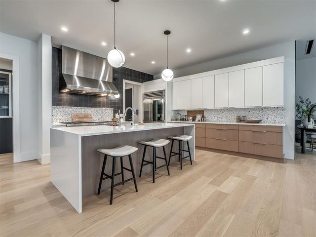 15613 Woodleaf Lane, Edmond, OK 73013
