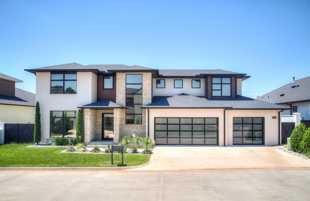 15613 Woodleaf Lane, Edmond, OK 73013