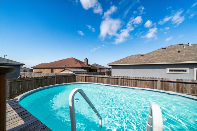 14217 Bowman Ct, Robstown, TX 78380