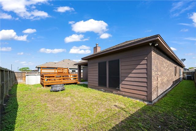 14217 Bowman Ct, Robstown, TX 78380