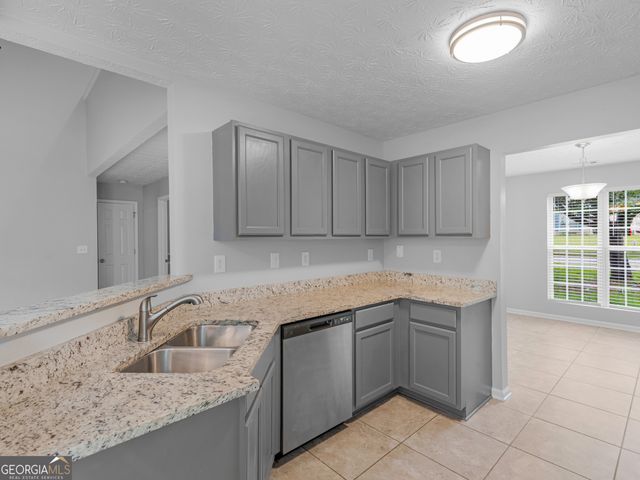 114 Madison Avenue, Jackson, GA 30233