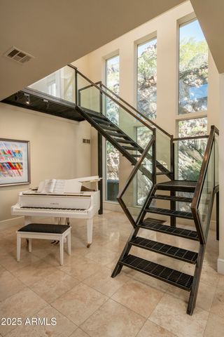 3500 E LINCOLN Drive 17, Phoenix, AZ 85018