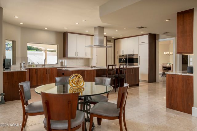 3500 E LINCOLN Drive 17, Phoenix, AZ 85018