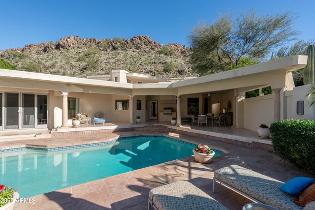 3500 E LINCOLN Drive 17, Phoenix, AZ 85018