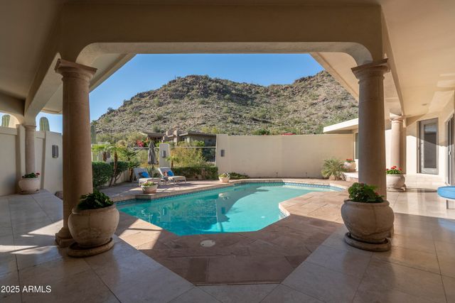 3500 E LINCOLN Drive 17, Phoenix, AZ 85018