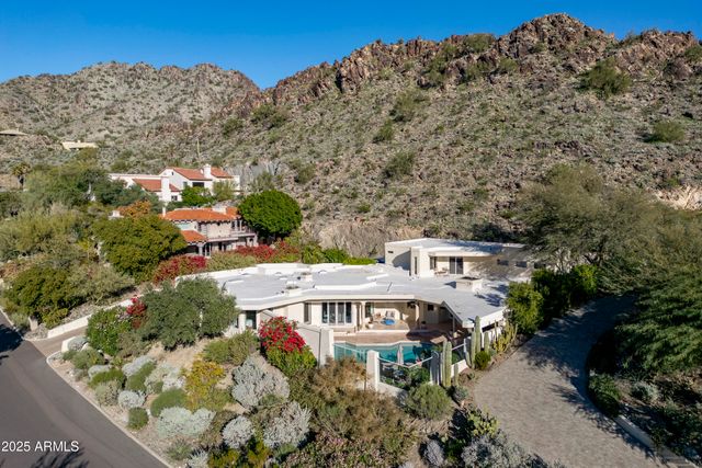 3500 E LINCOLN Drive 17, Phoenix, AZ 85018