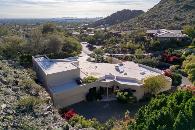 3500 E LINCOLN Drive 17, Phoenix, AZ 85018